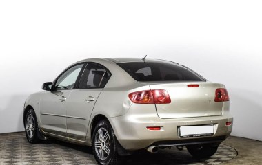 Mazda 3 1.6 МКПП, 2005 превью 7
