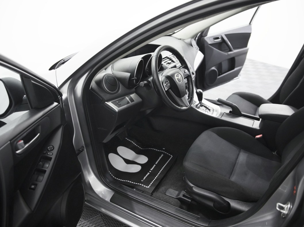 Mazda 3 Touring Plus 1.6 АКПП, 2011 фото 9