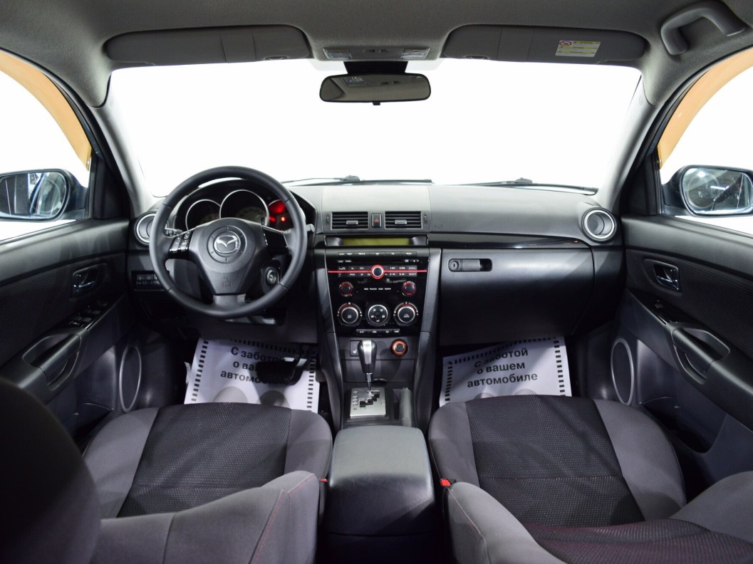 Mazda 3 1.6 АКПП, 2009 фото 3