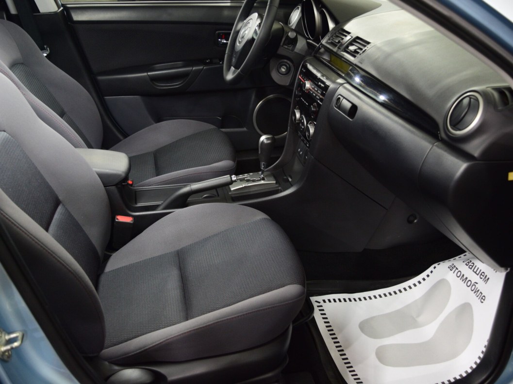 Mazda 3 1.6 АКПП, 2009 фото 13