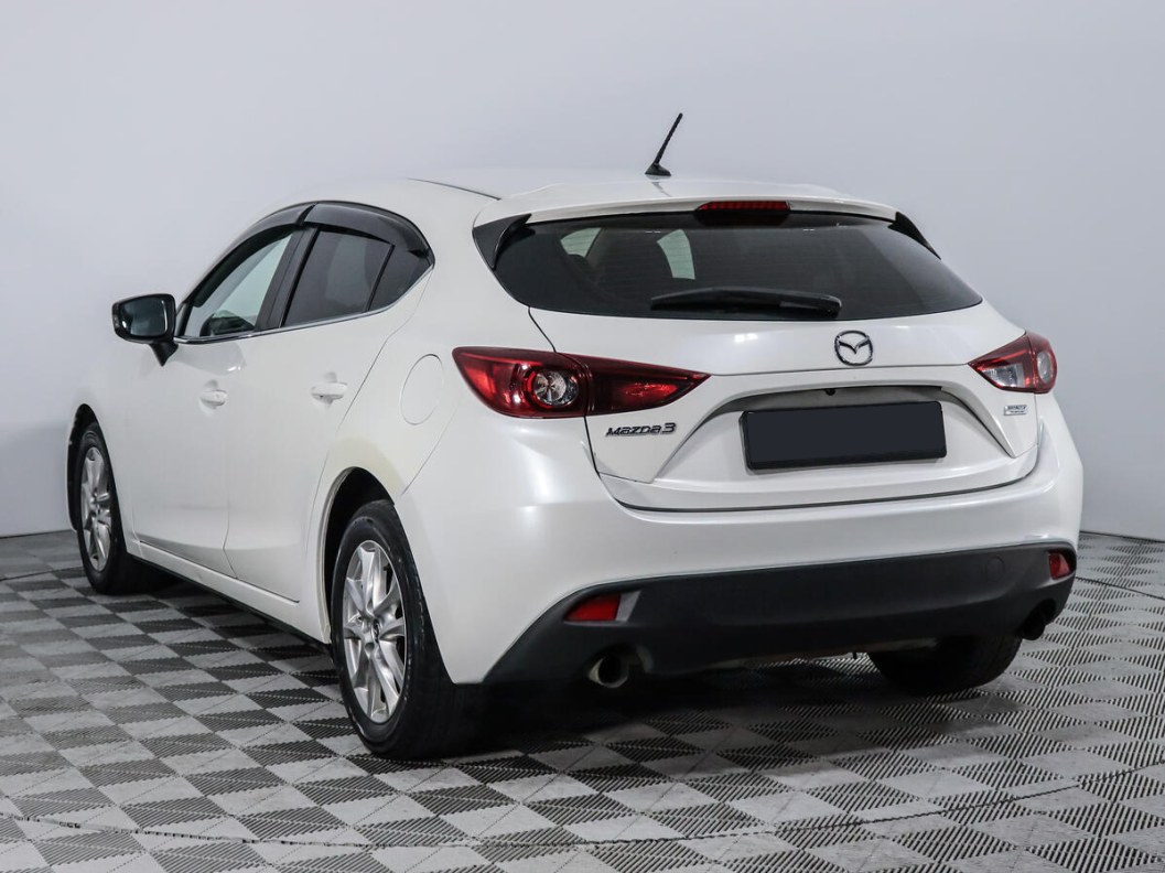 Mazda 3 Supreme 1.5 АКПП, 2015 фото 12