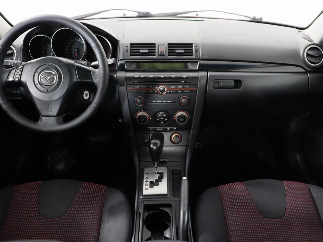 Mazda 3 1.6 АКПП, 2006 фото 3