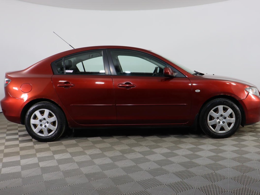Mazda 3 1.6 МКПП, 2009 фото 6