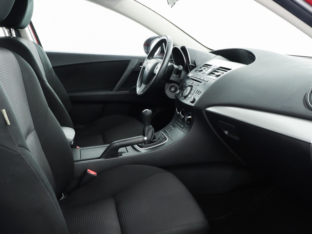 Mazda 3 Direct 1.6 МКПП, 2011 фото 3