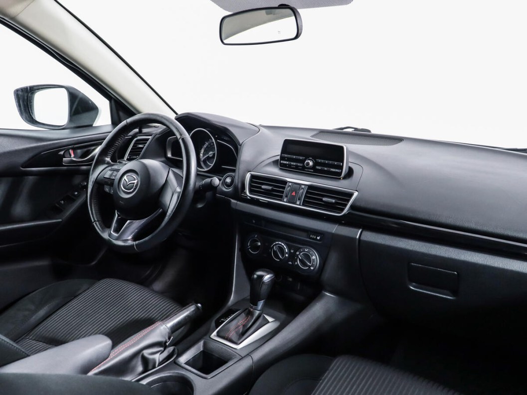 Mazda 3 Active 1.6 АКПП, 2016 фото 4