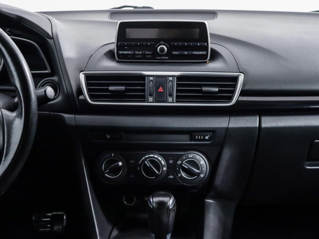 Mazda 3 Active 1.6 АКПП, 2016 фото 6