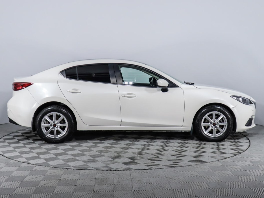 Mazda 3 Active 1.6 АКПП, 2016 фото 8