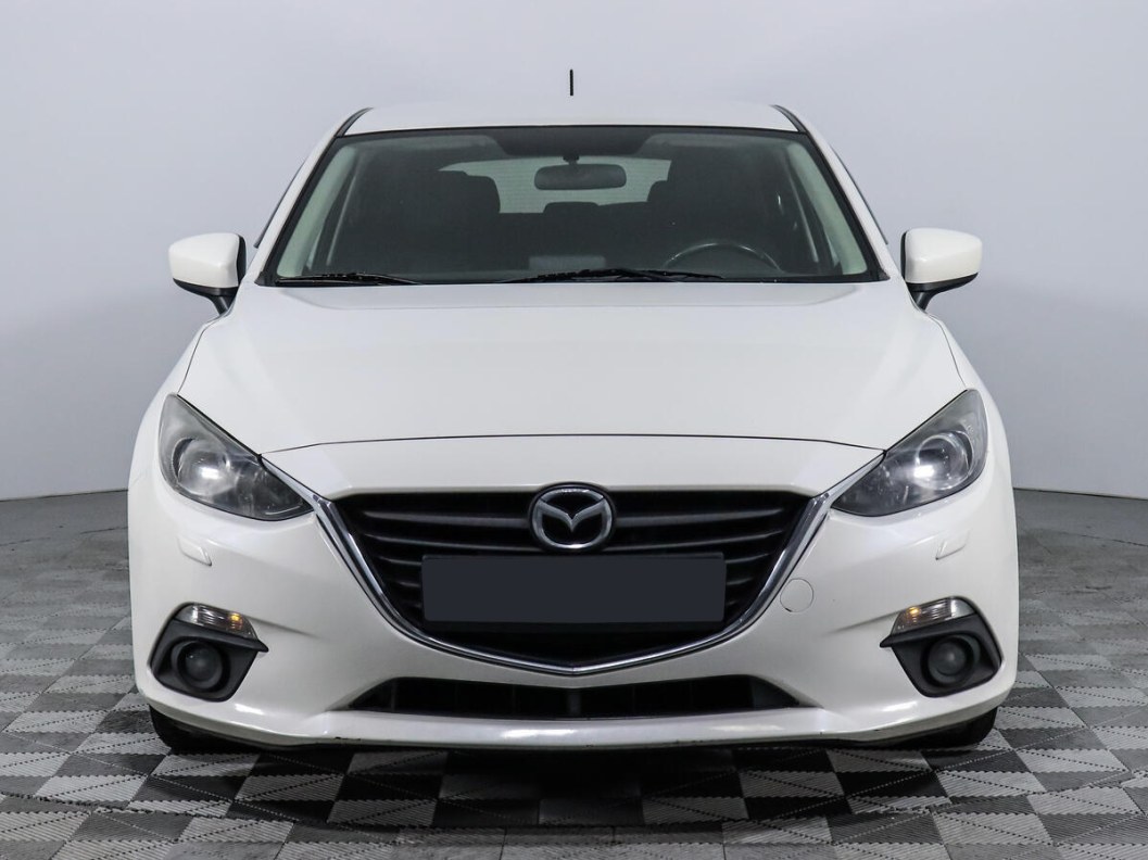 Mazda 3 Supreme 1.5 АКПП, 2015 фото 2