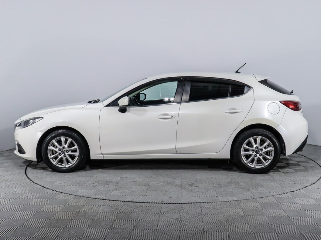 Mazda 3 Supreme 1.5 АКПП, 2015 фото 10