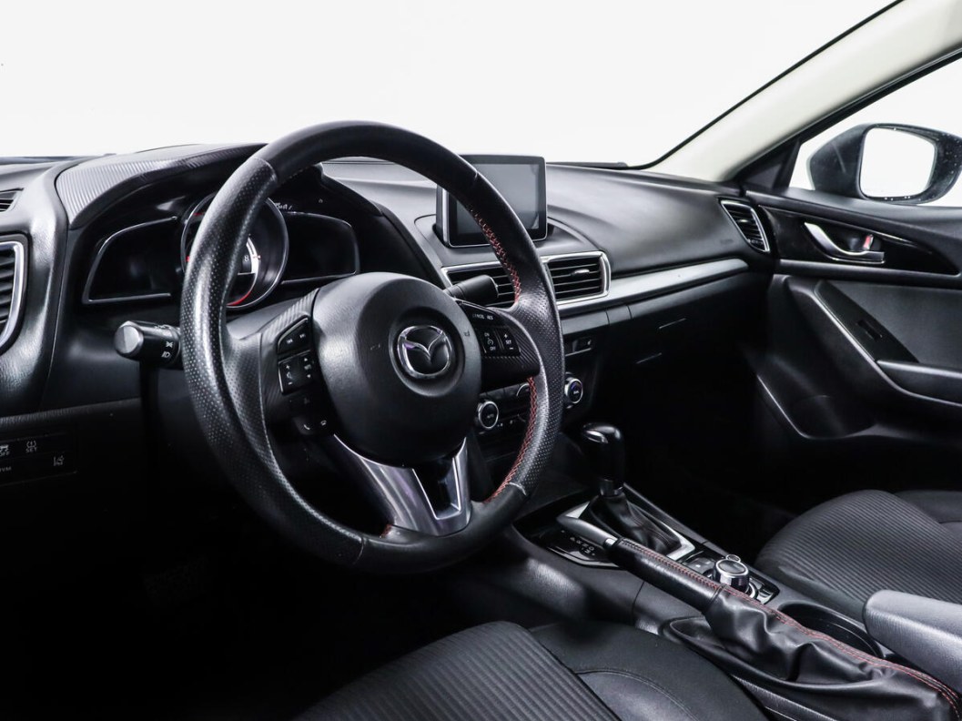 Mazda 3 Active 1.5 АКПП, 2014 фото 12