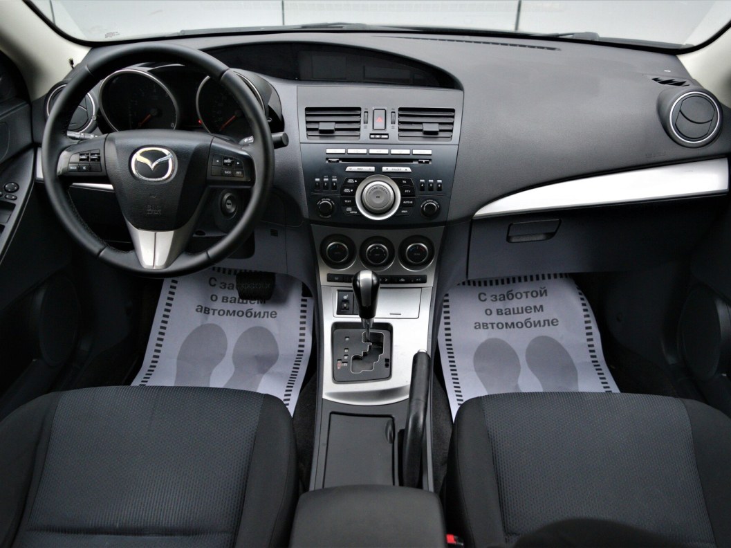 Mazda 3 Touring 1.6 АКПП, 2010 фото 3