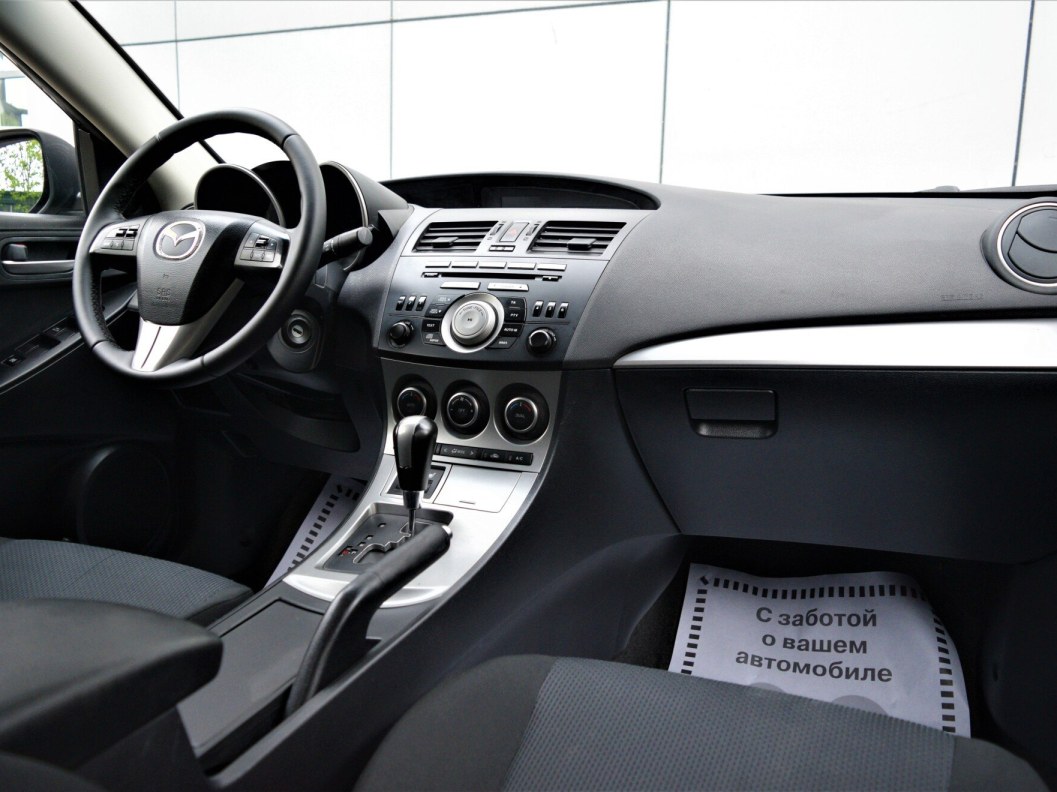 Mazda 3 Touring 1.6 АКПП, 2010 фото 17