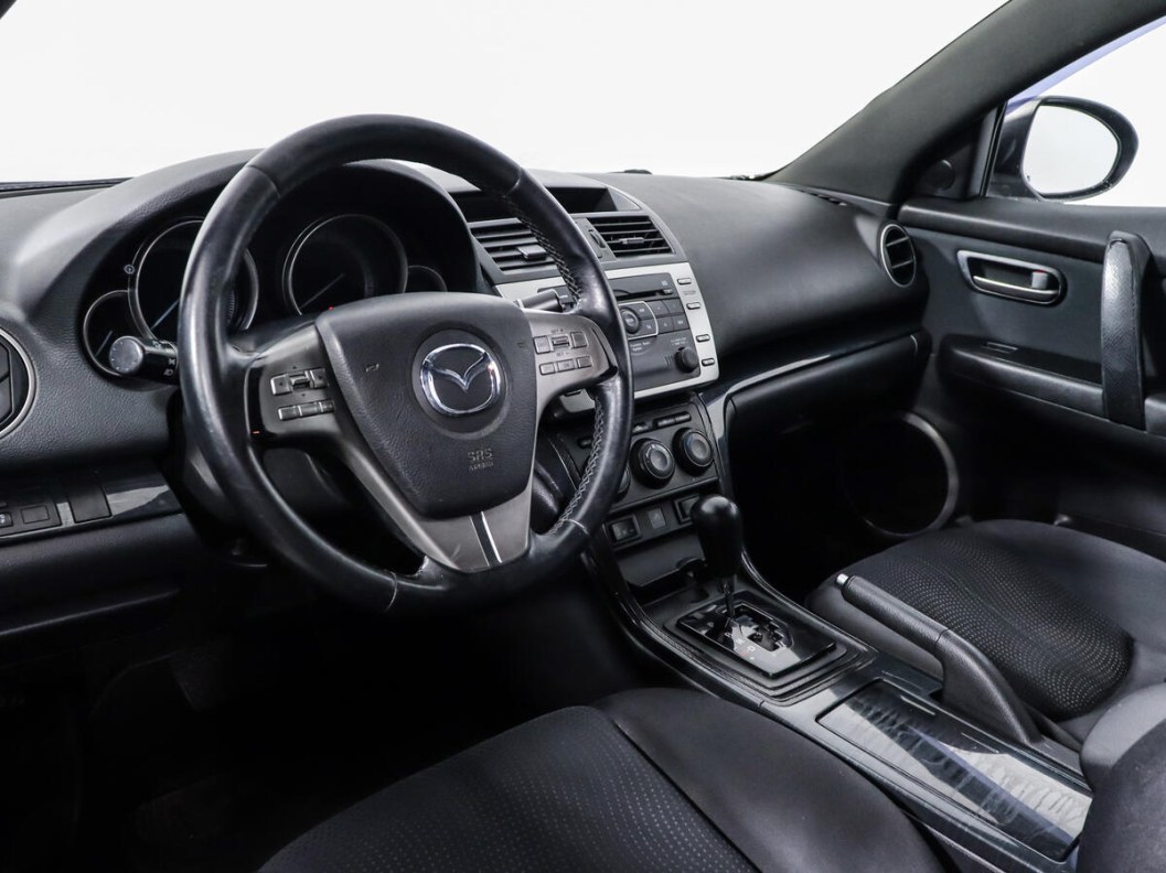 Mazda 6 2.0 АКПП, 2009 фото 4