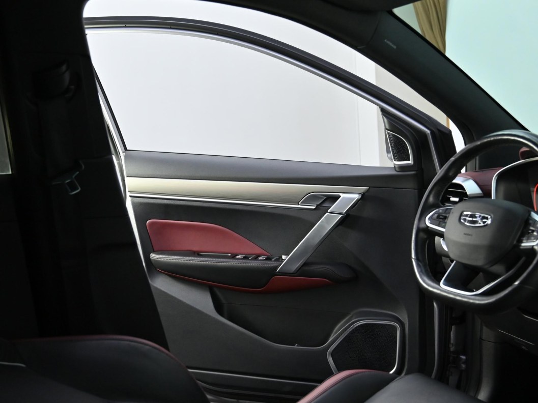 Geely Coolray Flagship 1.5 АМТ, 2022 фото 12
