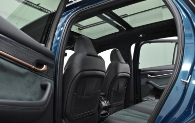 Geely Monjaro Exclusive (2023) 2.0 АКПП, 2023 превью 18