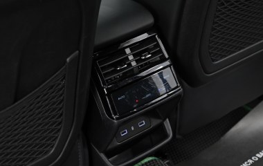 Geely Monjaro Exclusive (2023) 2.0 АКПП, 2023 превью 19