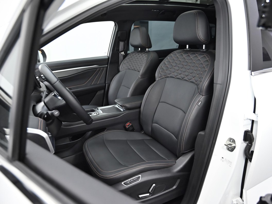 Geely Okavango Flagship (2023) 2.0 АМТ, 2024 фото 8
