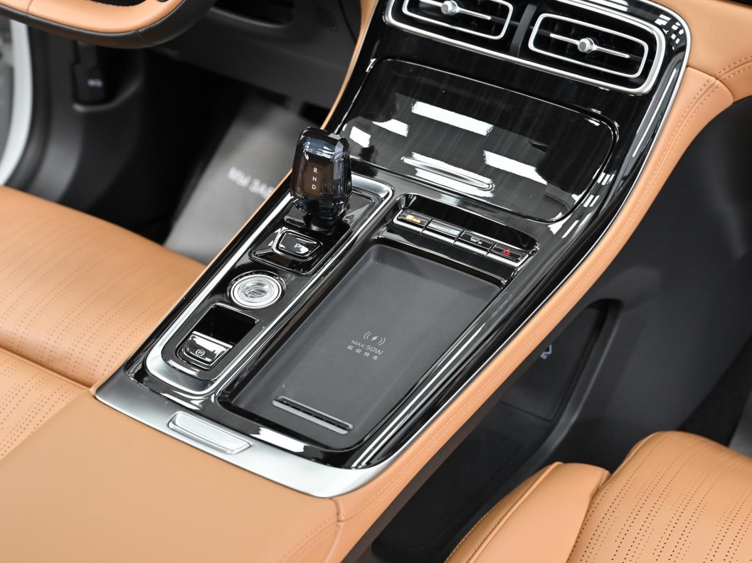 Geely Atlas Flagship 1.5 АМТ, 2025 фото 11