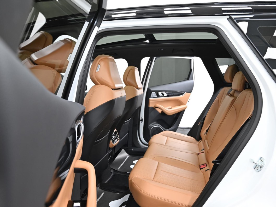 Geely Atlas Flagship 1.5 АМТ, 2025 фото 17