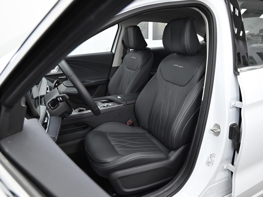 Chery Arrizo 8 Ultra 1.6 АМТ, 2025 фото 14