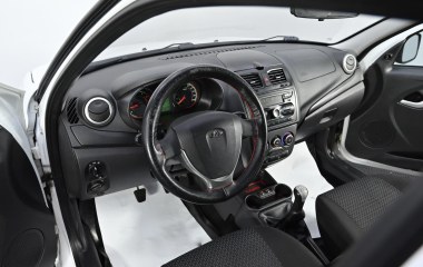 ВАЗ (Lada) Kalina Luxe 21947-52-010 1.6 МКПП, 2015 превью 6