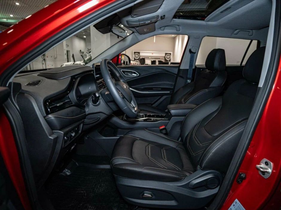 Москвич 3 Комфорт 1.5 CVT фото 8