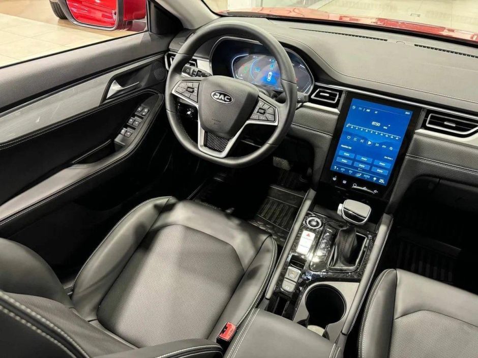 JAC J7 Tech 1.5 CVT фото 8