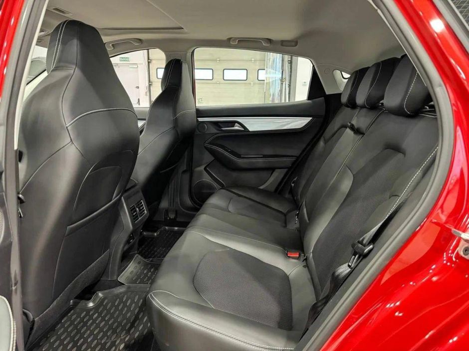 JAC J7 Tech 1.5 CVT фото 16