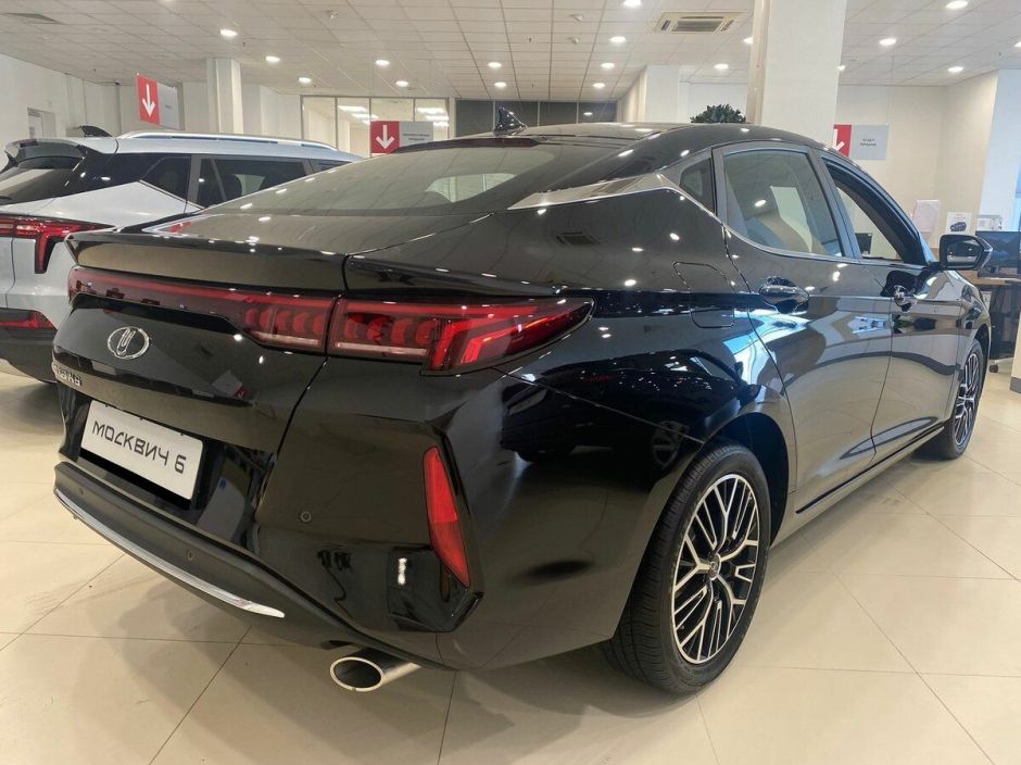 Москвич 6 Комфорт 1.5 CVT фото 3