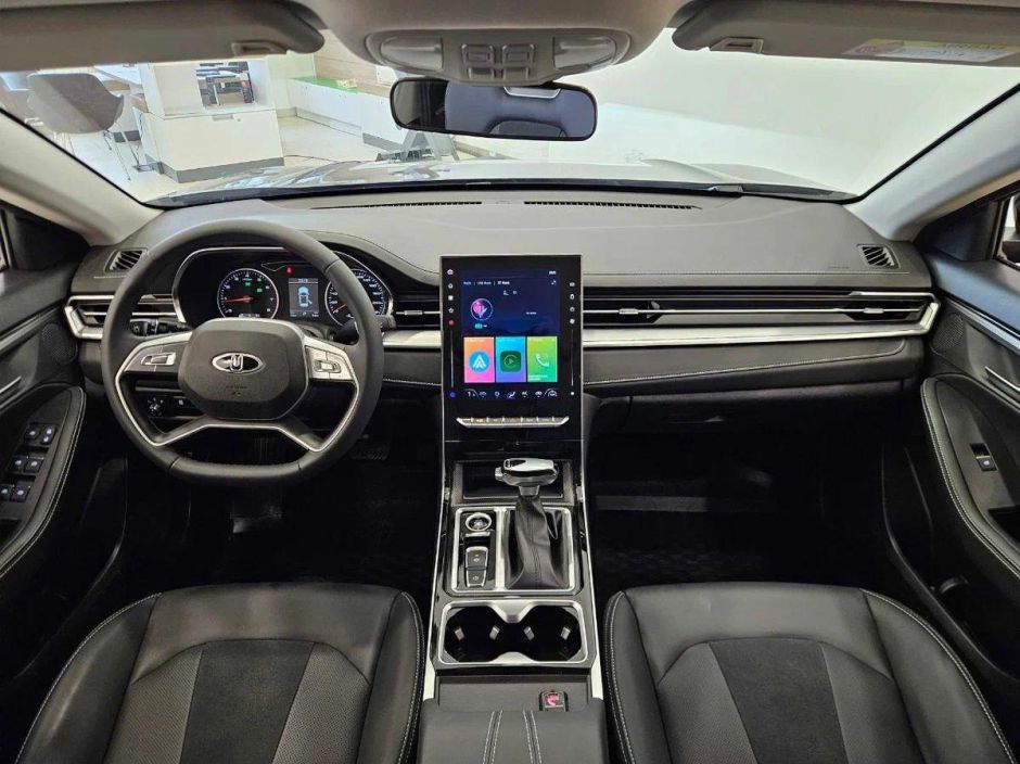 Москвич 6 Комфорт 1.5 CVT фото 7