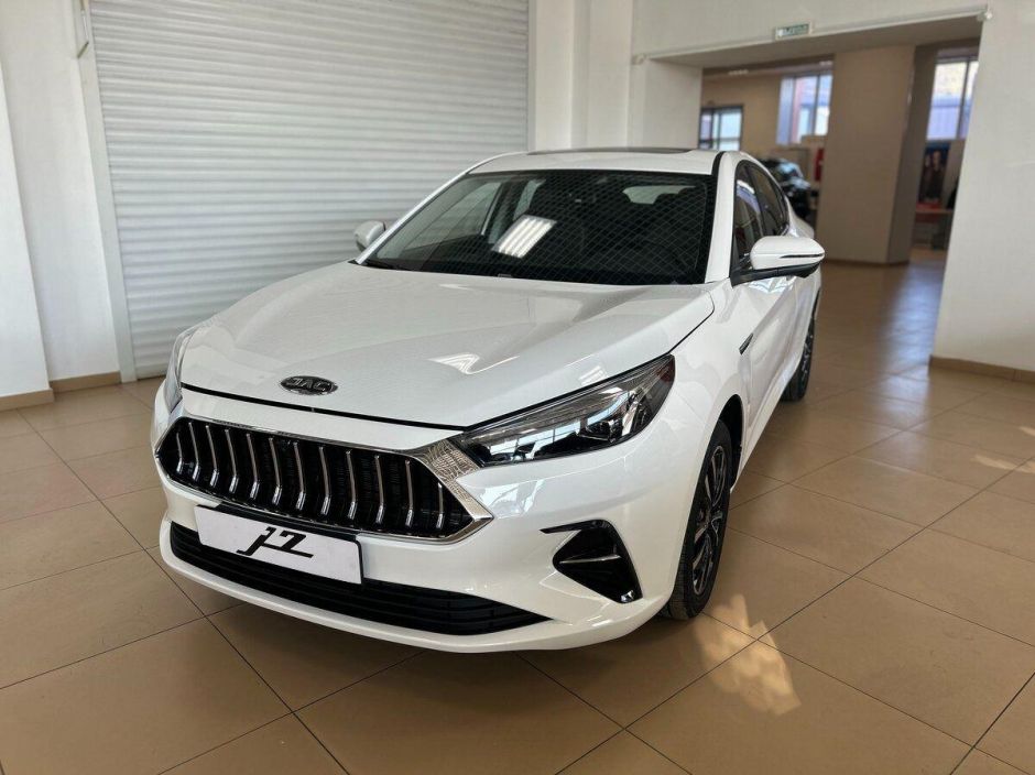 JAC J7 Tech 1.5 CVT фото 1