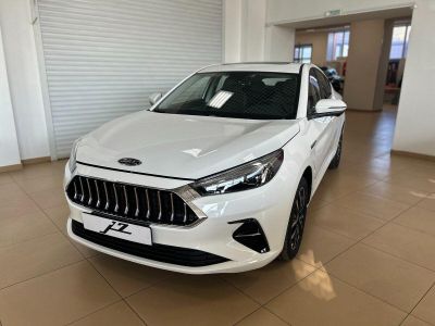 JAC J7 Tech 1.5 CVT превью 1