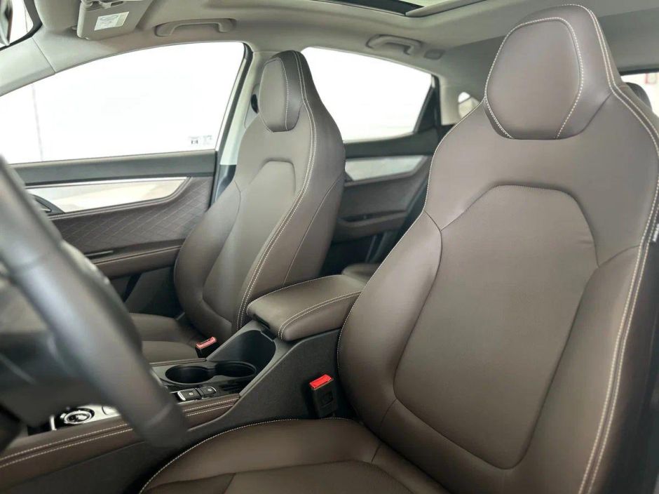 JAC J7 Tech 1.5 CVT фото 9