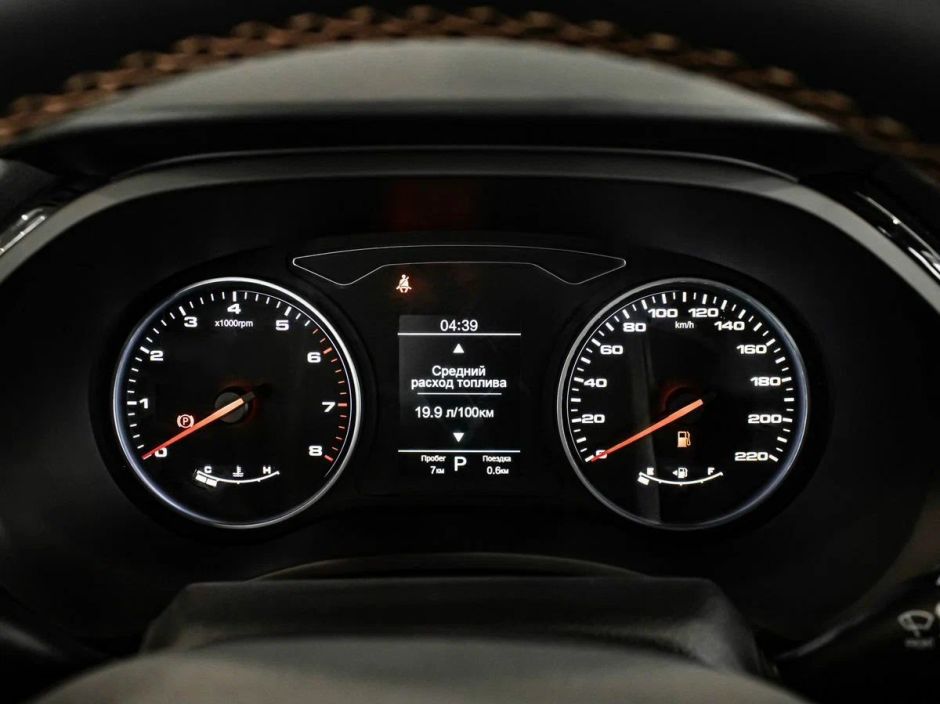 Москвич 3 Стандарт 1.5 CVT фото 9