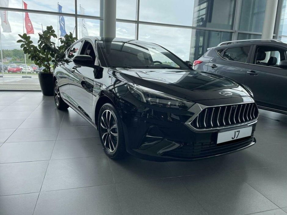 JAC J7 Luxury 1.5 CVT, 2024 фото 2