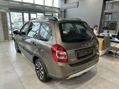 Lada Granta Quest 1.6 МКПП превью 4