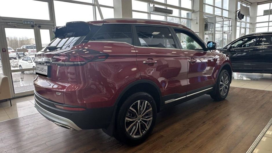 Geely Atlas Pro Comfort 1.5 АКПП, 2024 фото 3
