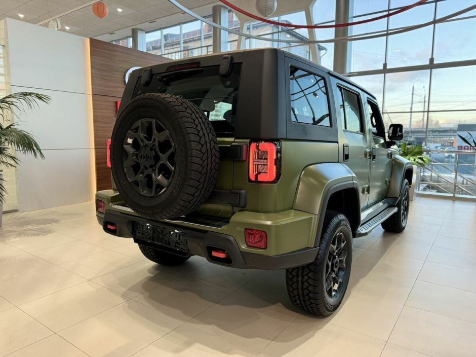 Baic BJ40 Flagship 2.0 АКПП фото 4