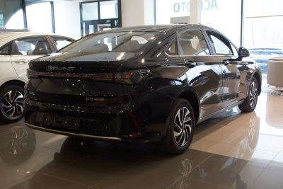 Baic U5 Plus Honor CNG 1.5 CVT превью 4