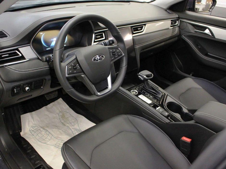 JAC J7 Luxury 1.5 CVT, 2024 фото 6