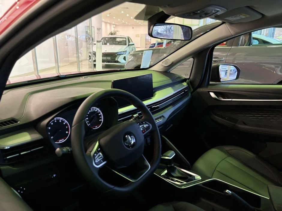Livan X3 Pro Luxury 1.5 CVT, 2024 фото 6