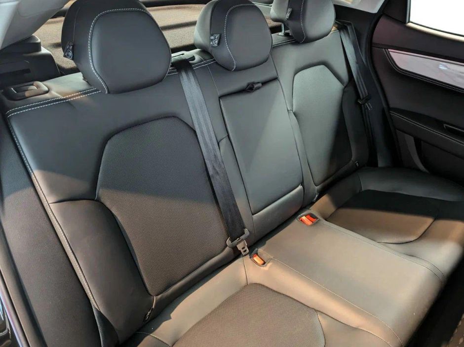 JAC J7 Luxury 1.5 CVT, 2024 фото 13