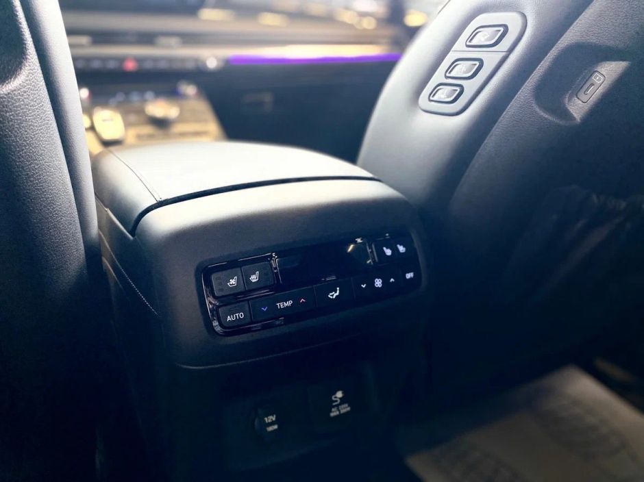 Hyundai Palisade High-Tech (KZ Luxe) 3.5 АКПП фото 16