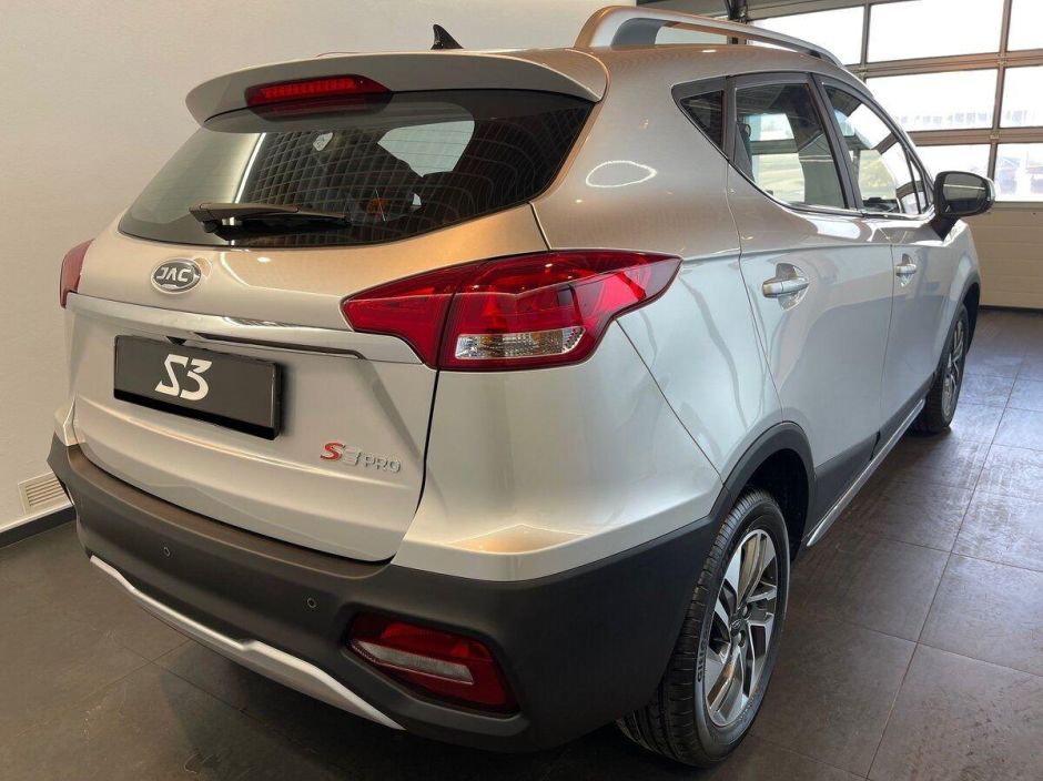 JAC JS3 Luxury 1.6 CVT фото 3