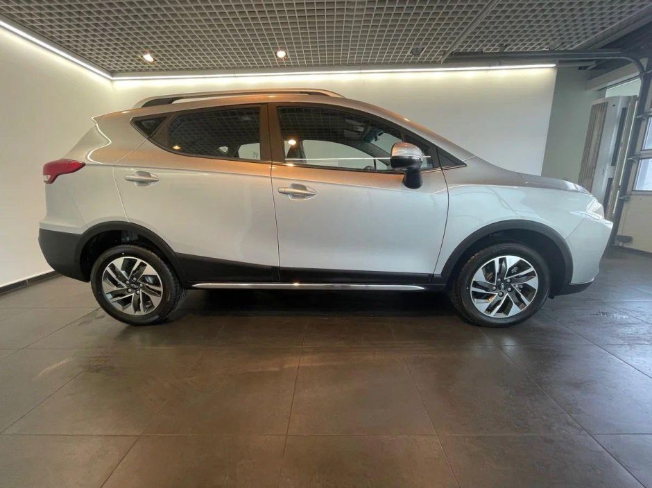 JAC JS3 Luxury 1.6 CVT фото 6
