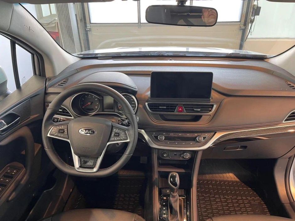 JAC JS3 Luxury 1.6 CVT фото 10