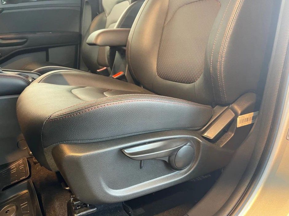 JAC JS3 Luxury 1.6 CVT фото 19