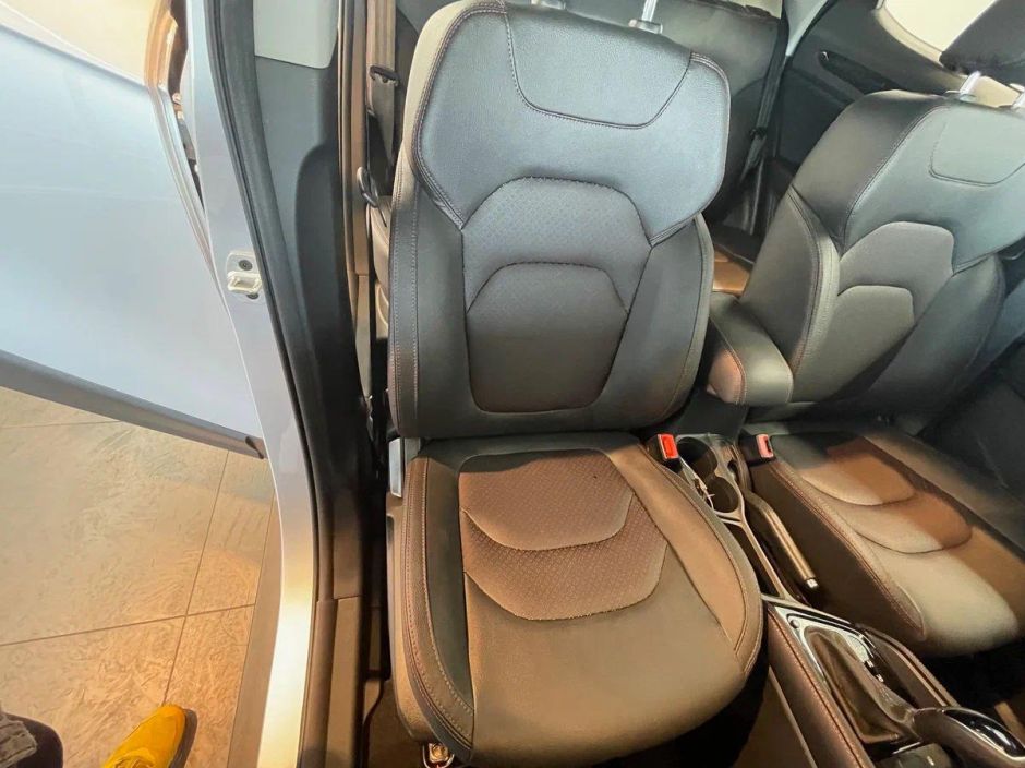 JAC JS3 Luxury 1.6 CVT фото 20