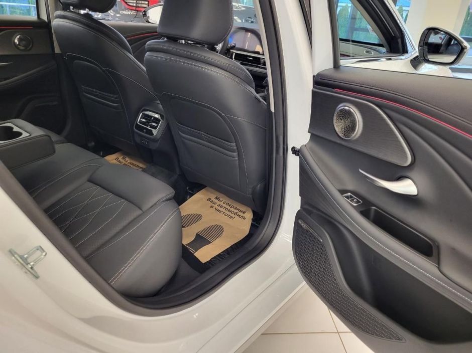 Chery Arrizo 8 Prestige 1.6 РКПП, 2024 фото 8