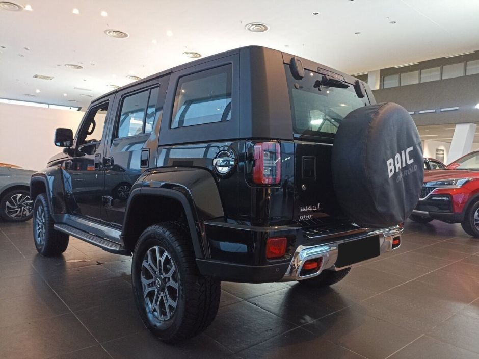Baic BJ40 Flagship 2.0 АКПП фото 4